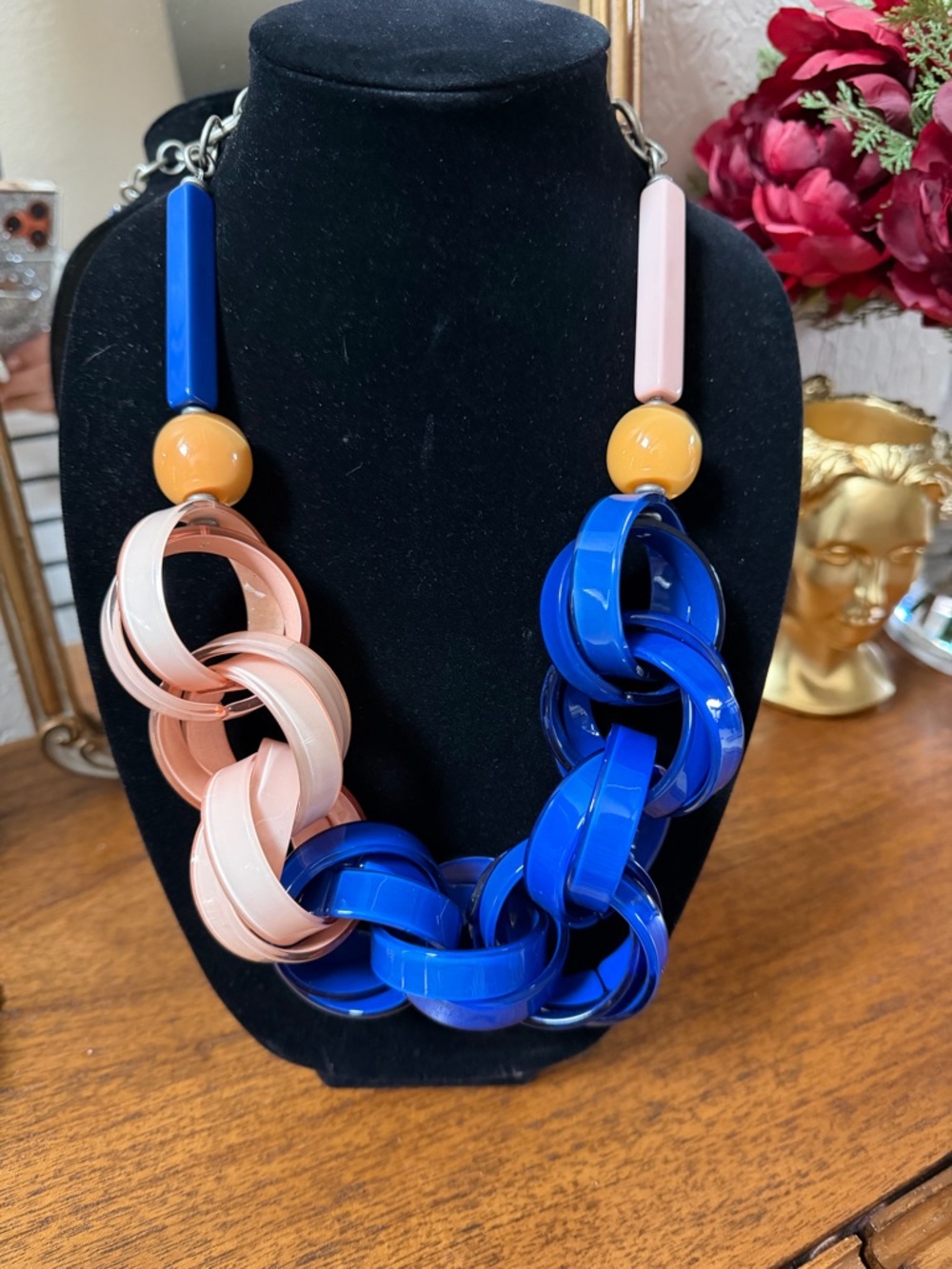 Anthropologie Chunky Link Statement Necklace in Blue, Blush & Mustard
